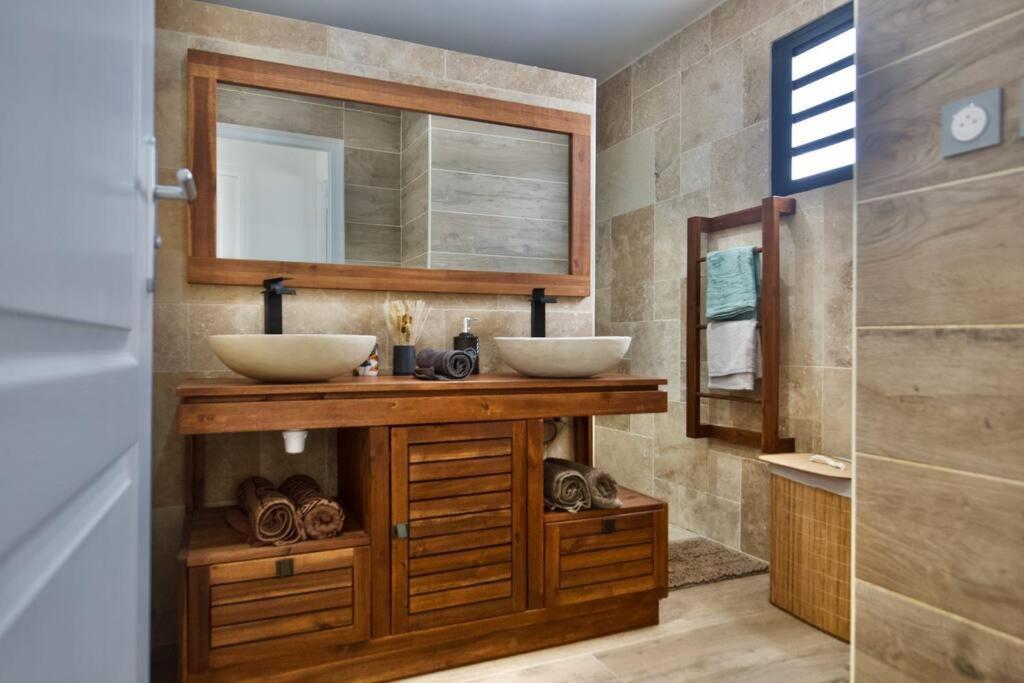 Villa Du Beau Vallon 2 Jacuzzi Privatif Et Piscine Chauffee Partagee Saint-Benoît 외부 사진